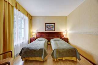 Отель Hotel Legend Пярну Двухместный номер с 2 отдельными кроватями-5